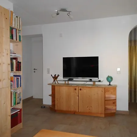 Loretz Apartment